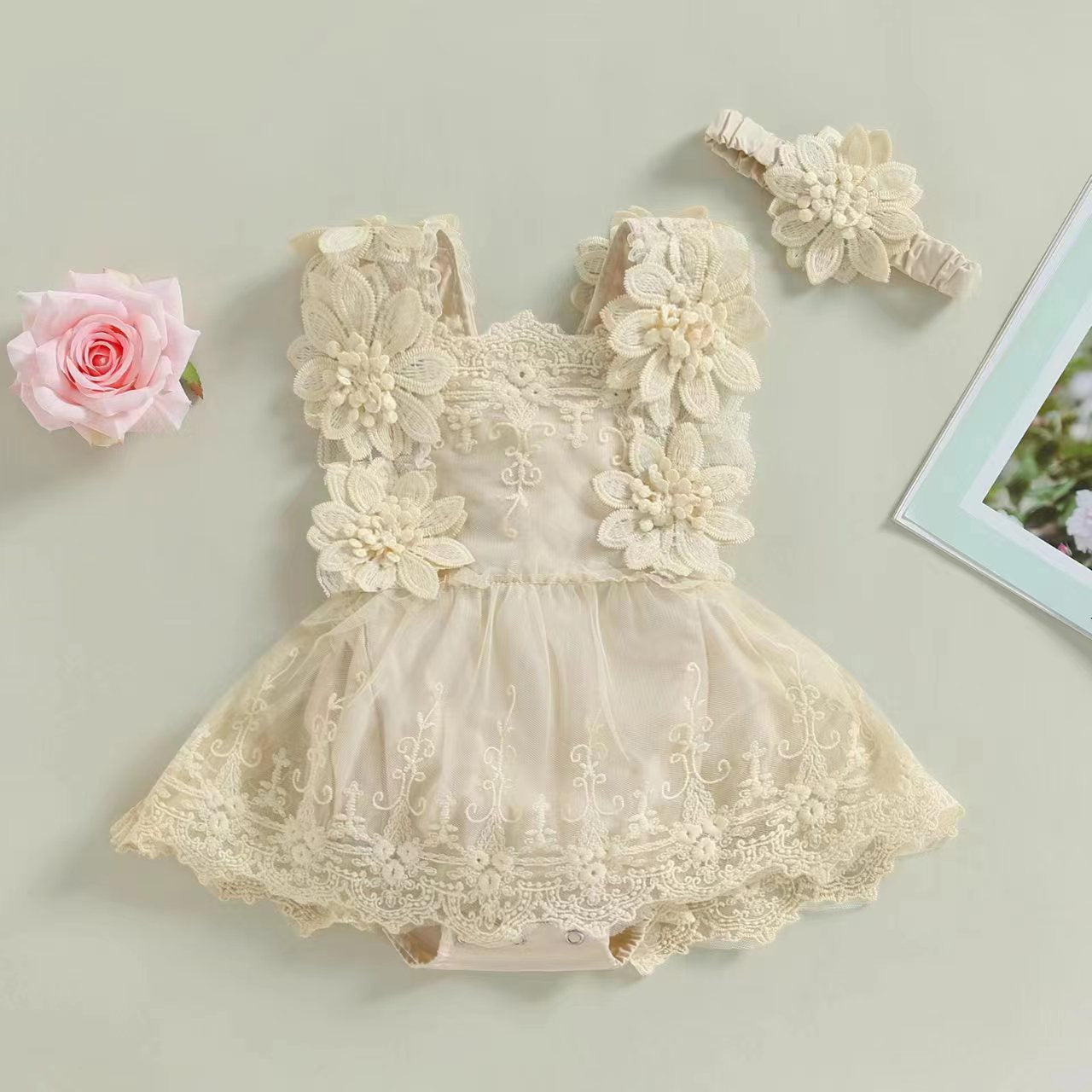 Baby lace skirt